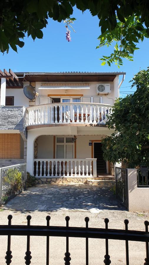 Apartment Solara Vodice Buitenkant foto